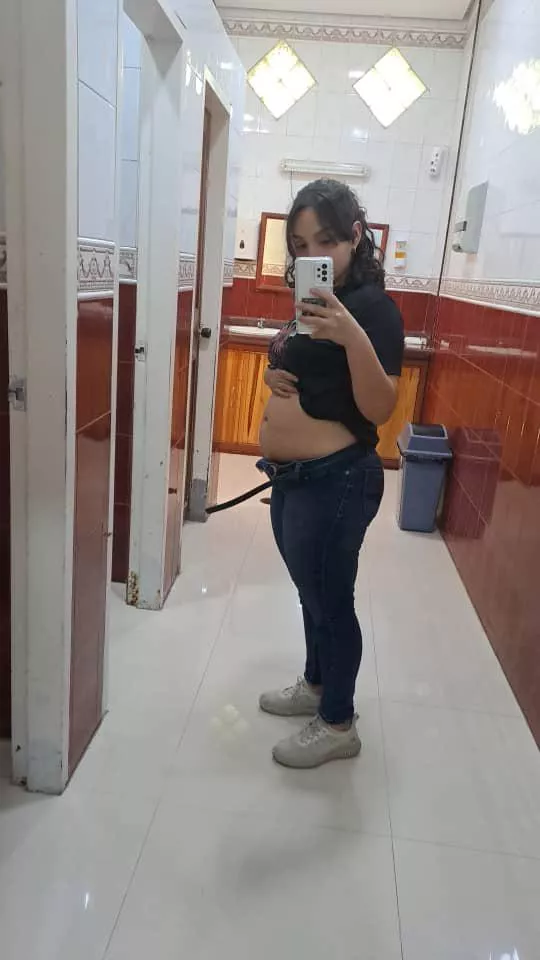 I'm losing weight, I'm very hungry. posted by SophiiieChubby