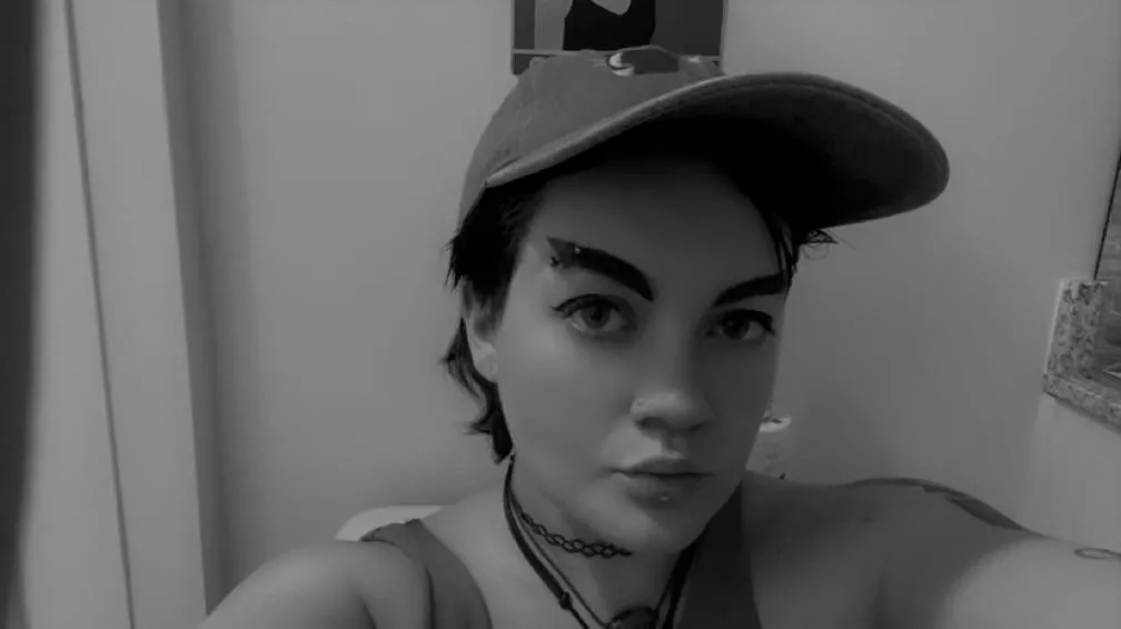 <in between> posted by bleachspoom