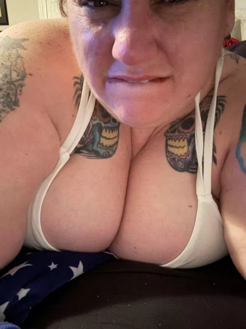 Lip bites and cleavage ;) by Opening_Procedure852