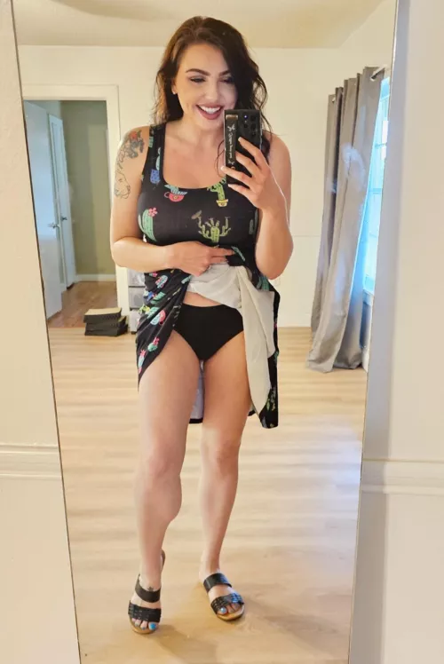 Little flash for the good boys  by CoyWilderx