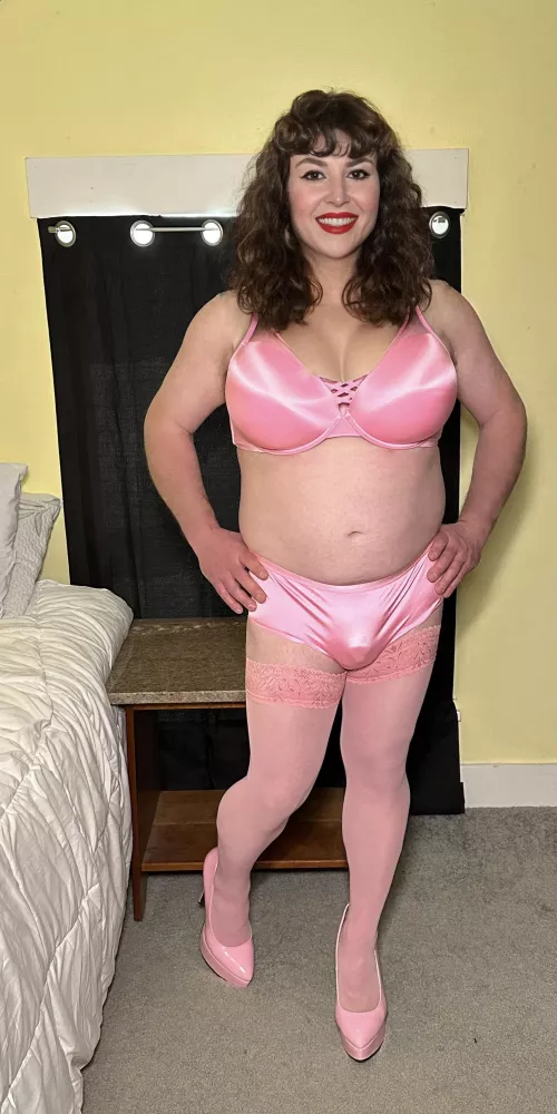 Pink is my favorite 💕 by sissycassie710