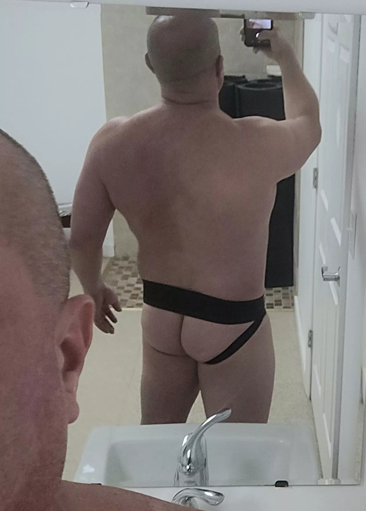 Post leg day pic! posted by lockedmsclbttm