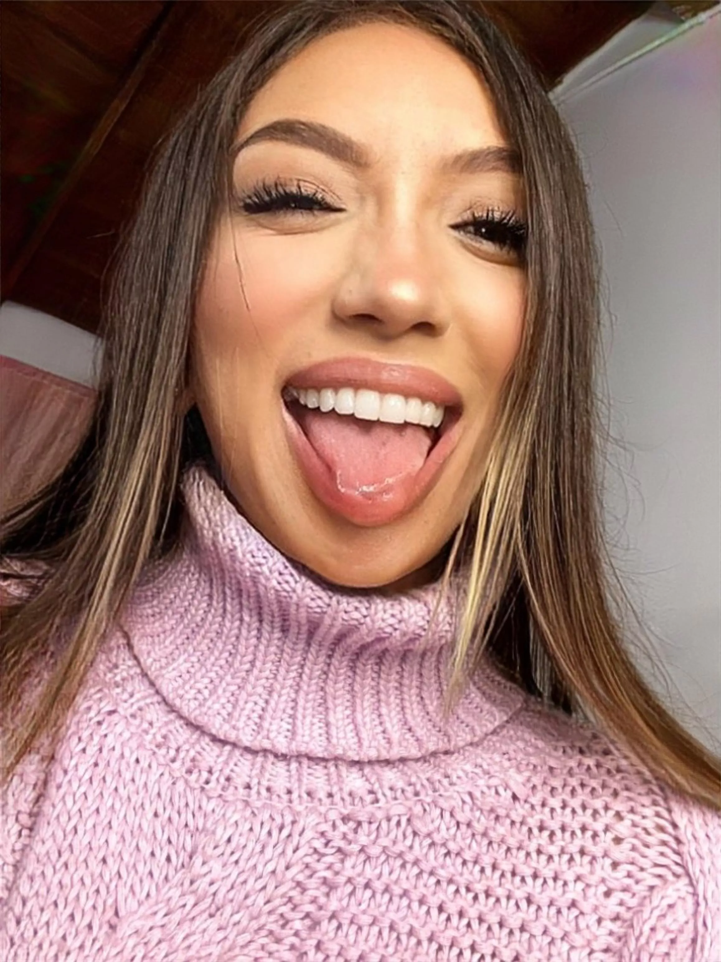 Saturday night fun  posted by xoLuciaaxo