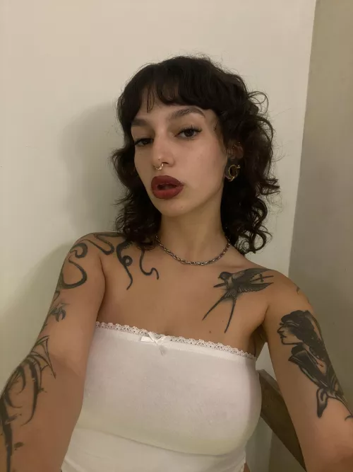 Still a bit shy when i see an older man... not sure why tho... by Evergreeson