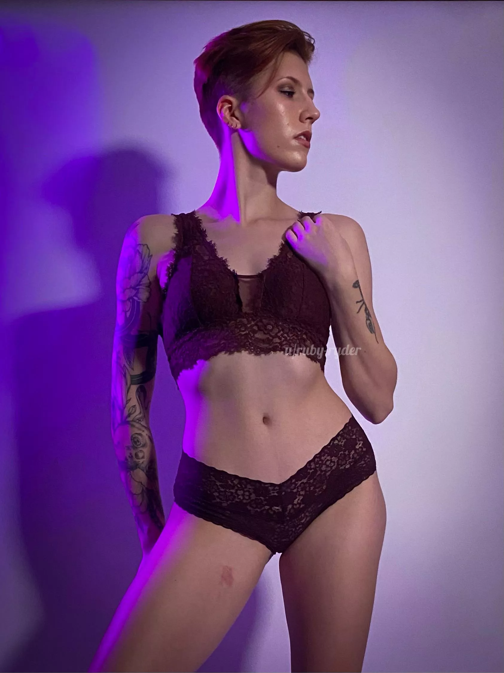 Take a wild guess what my favourite colour is posted by ruby-ryder