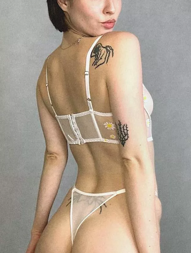 Taste me in my sweet panties posted by pplklp