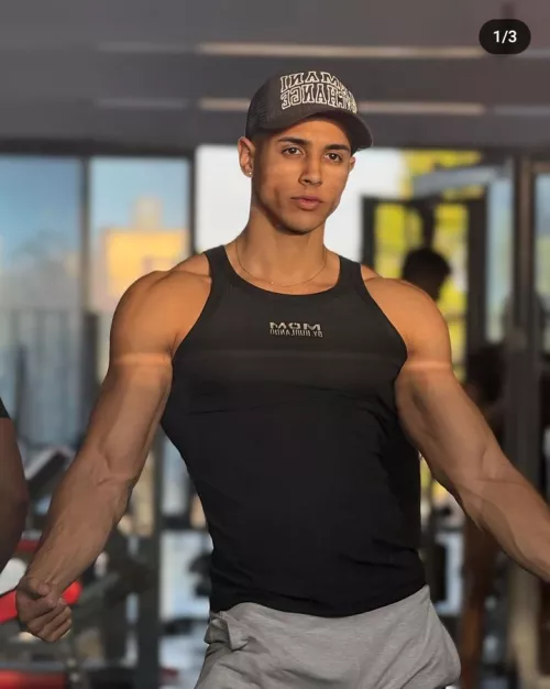 there are no limits 💪🏾 by leovipmodel