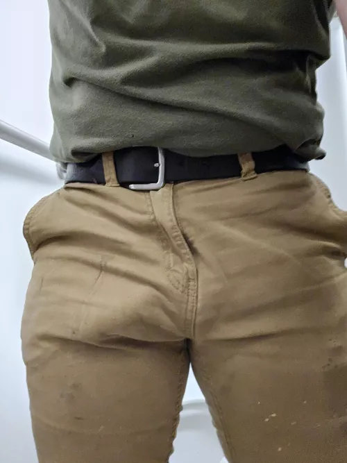 Tight work pants  by someonesdilf