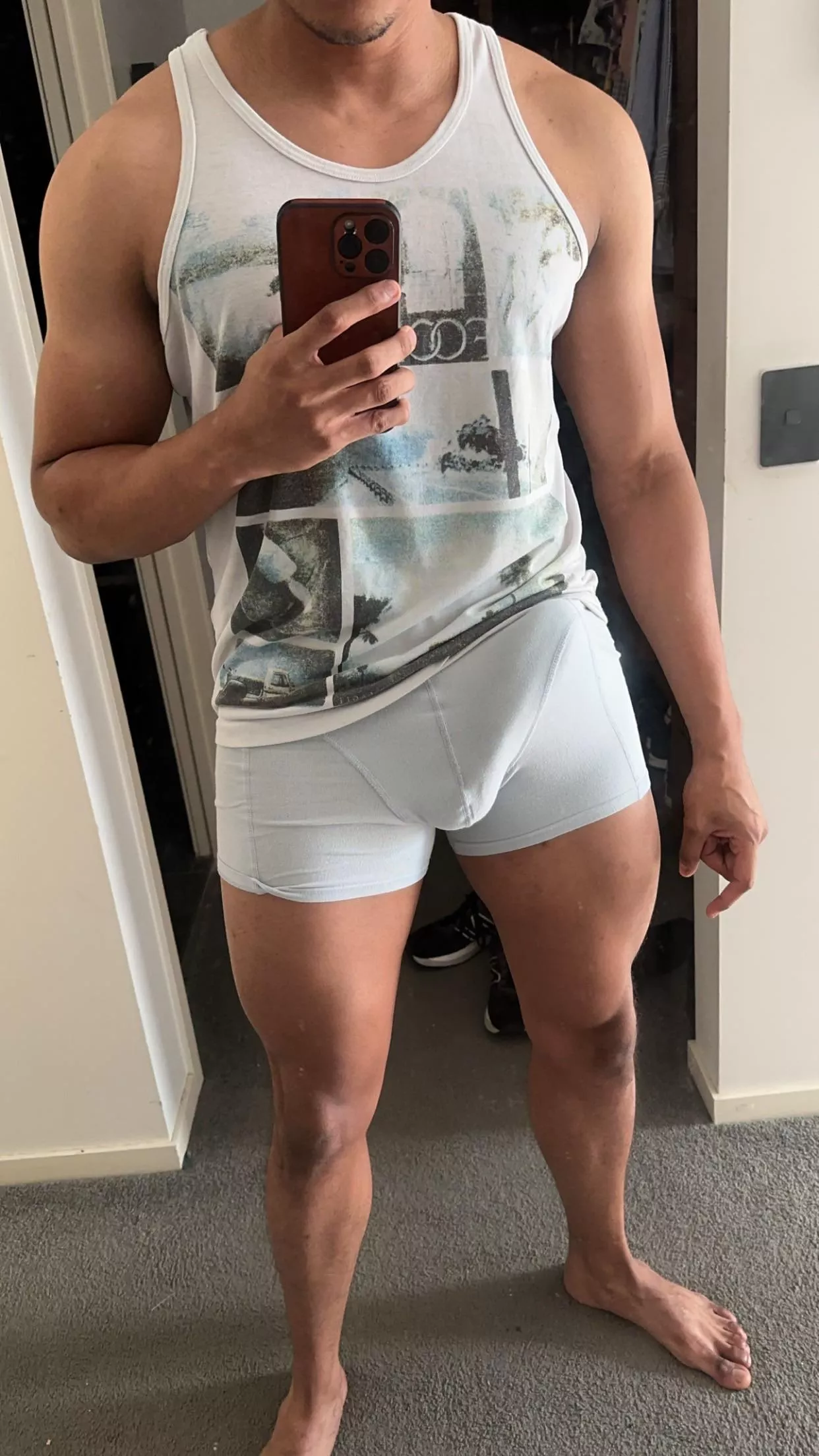 Time to get on your knees posted by Apexdee9