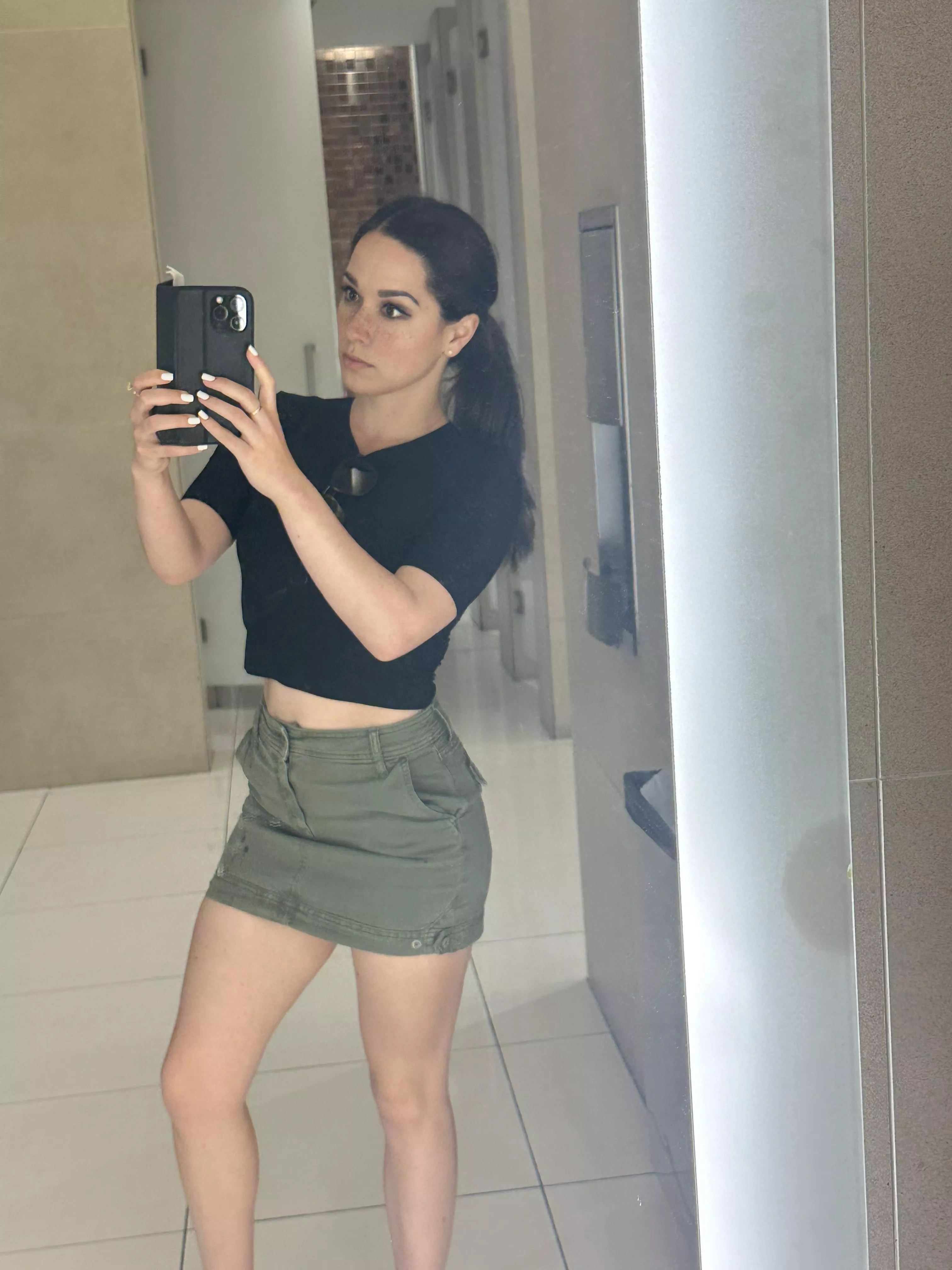 Walking around the city and having a great day. posted by AlanaAraya