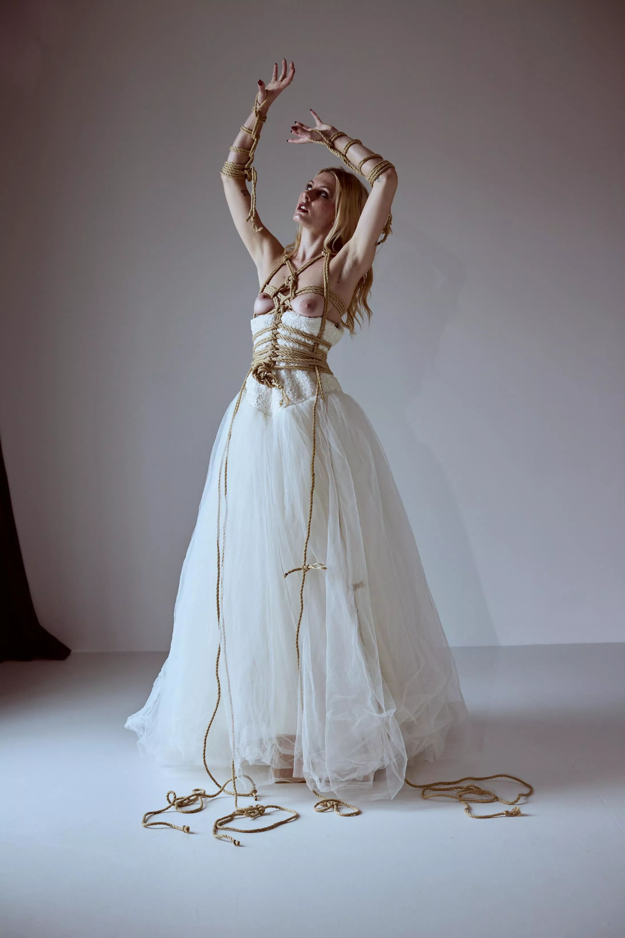 With dream team model Izzy and ropes by Beacon posted by cult_creative