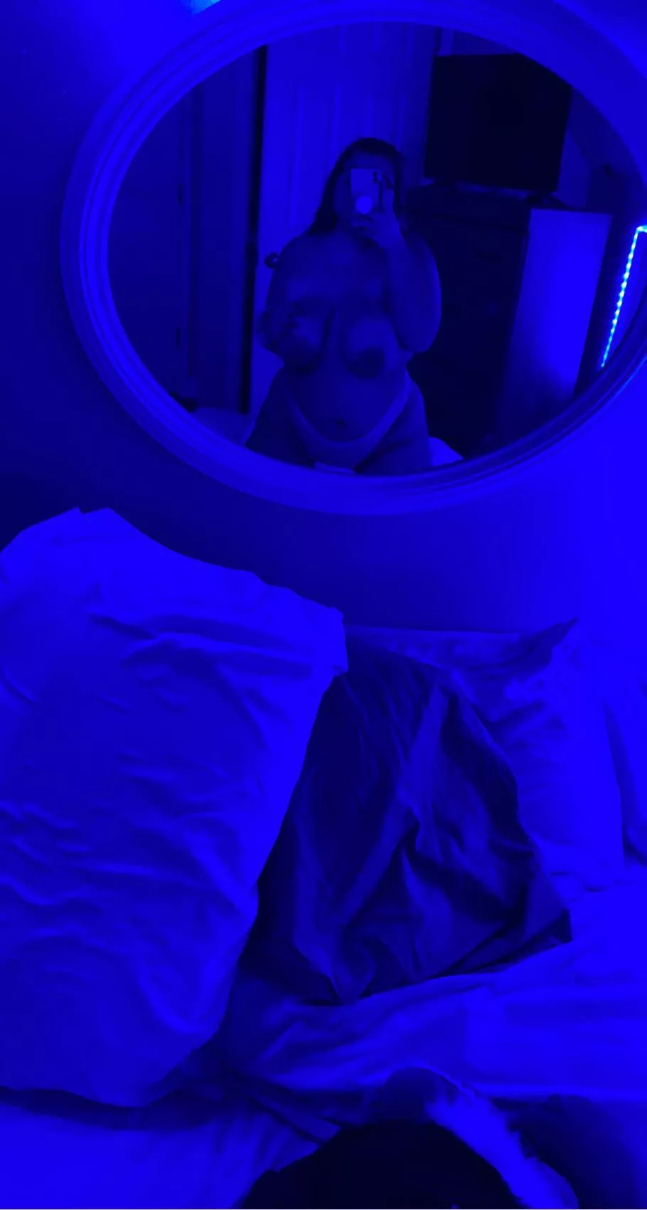 Xoxo posted by BeeThese7298