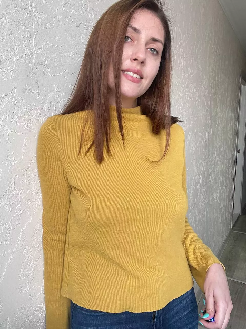 Yellow is designed to be without bra and I'm not betraying tradition😏 posted by megan_vikkk