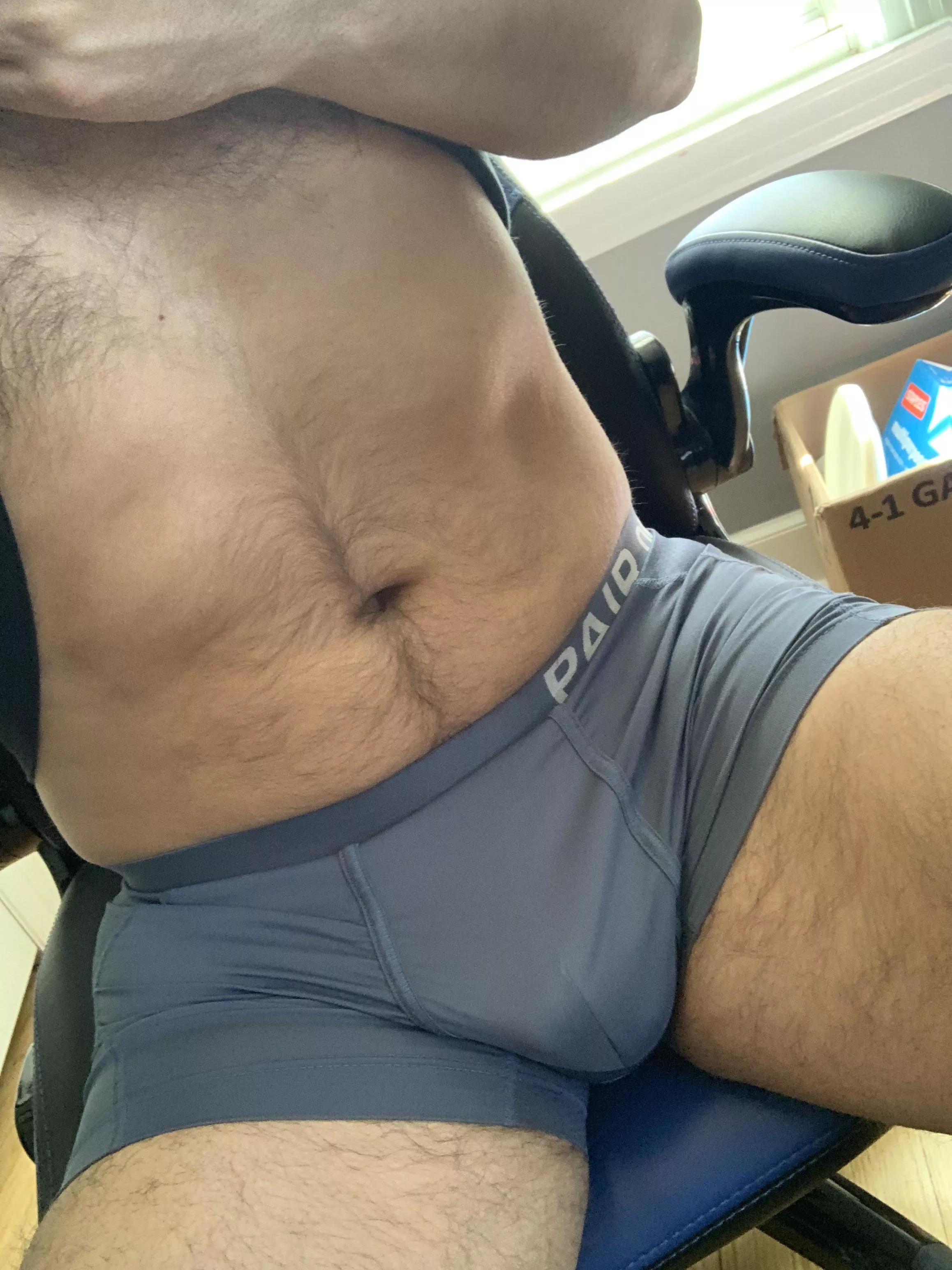 (30) - skies out, thighs out posted by ActivitySignal5224