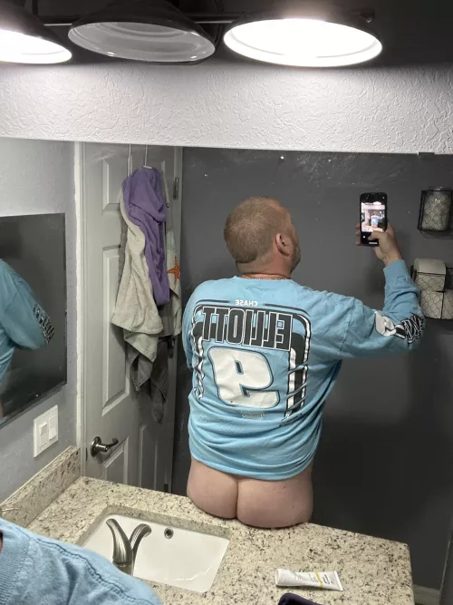 48 chubby dadddy ass by Loose_Driver_7971