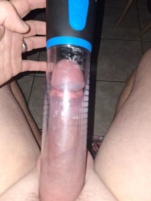 8inch pump in a 2.5inch diamater tube by eyecurious