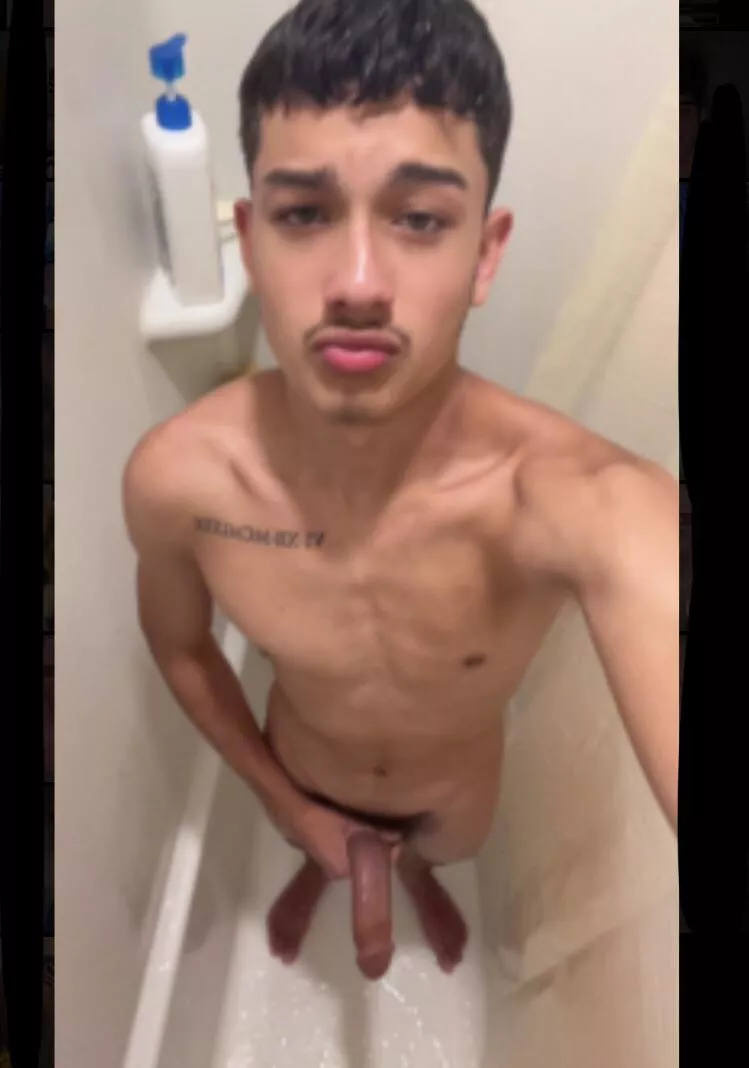 Anyone into a 5’4 Mexican with a big cock  by texasraziel