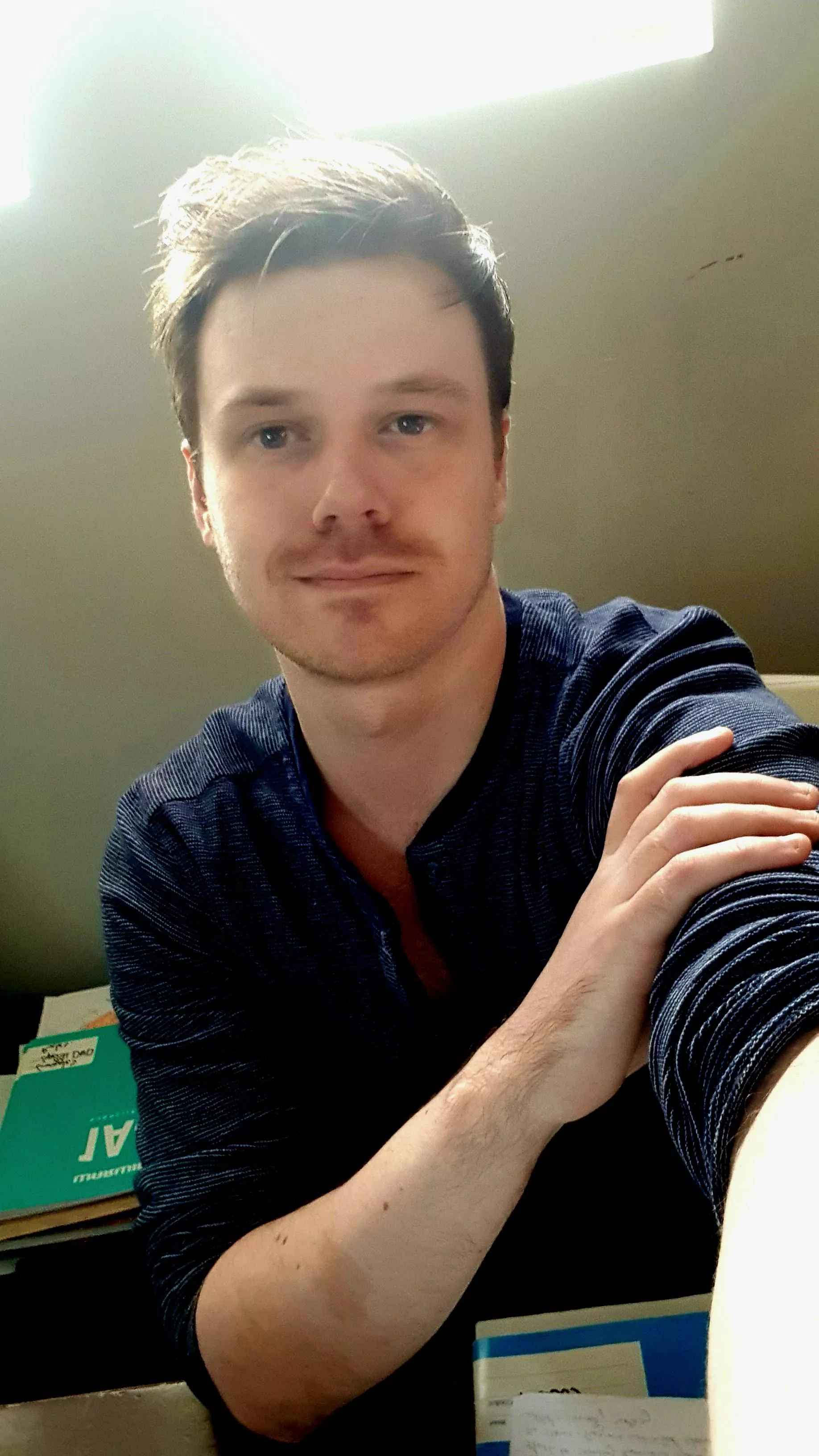 Brain need distraction 🙃 posted by Lord_Metalark