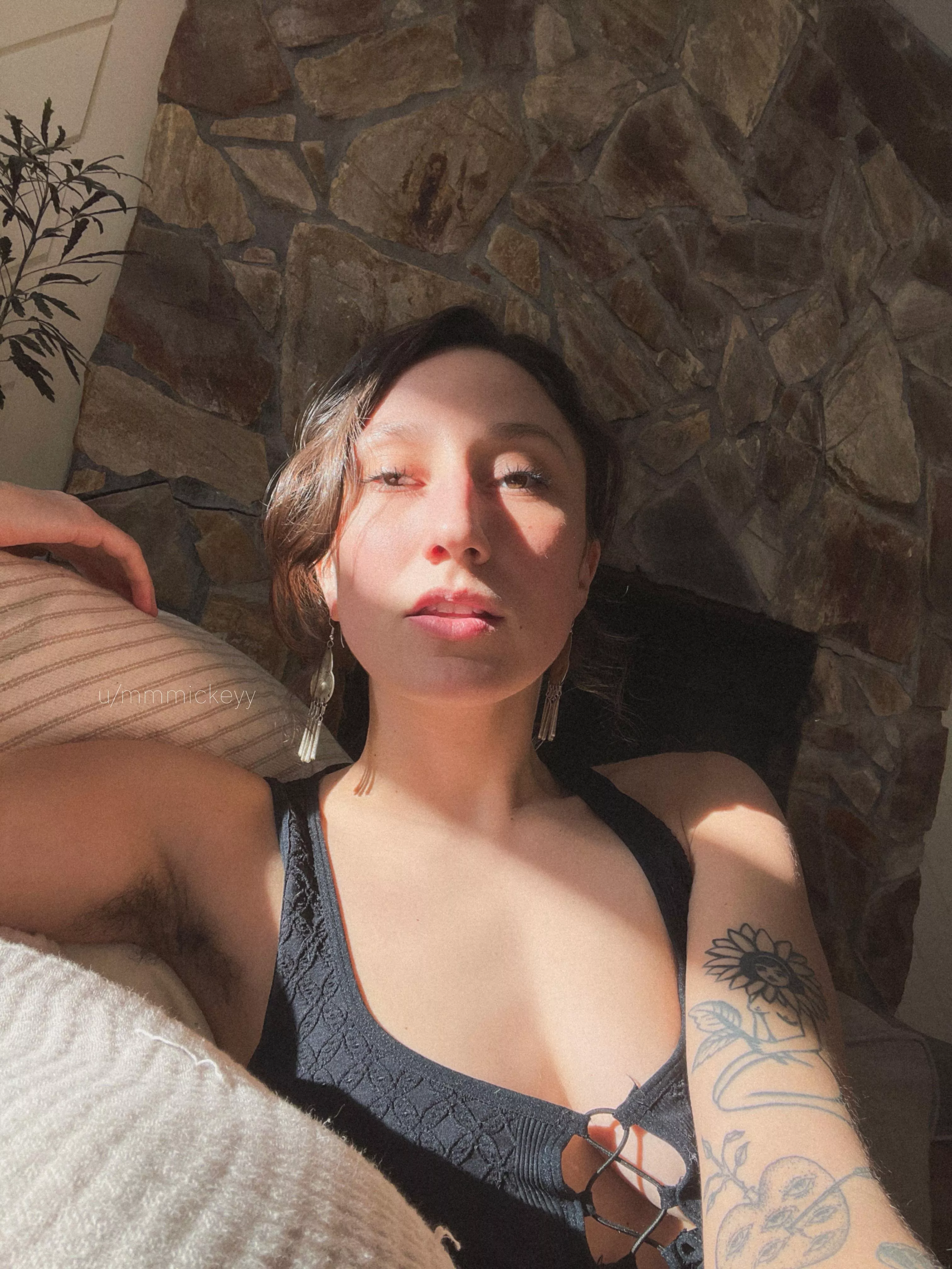 bring back the weeks of constant sunshine; i need the warmth on my skin again posted by mmmickeyy