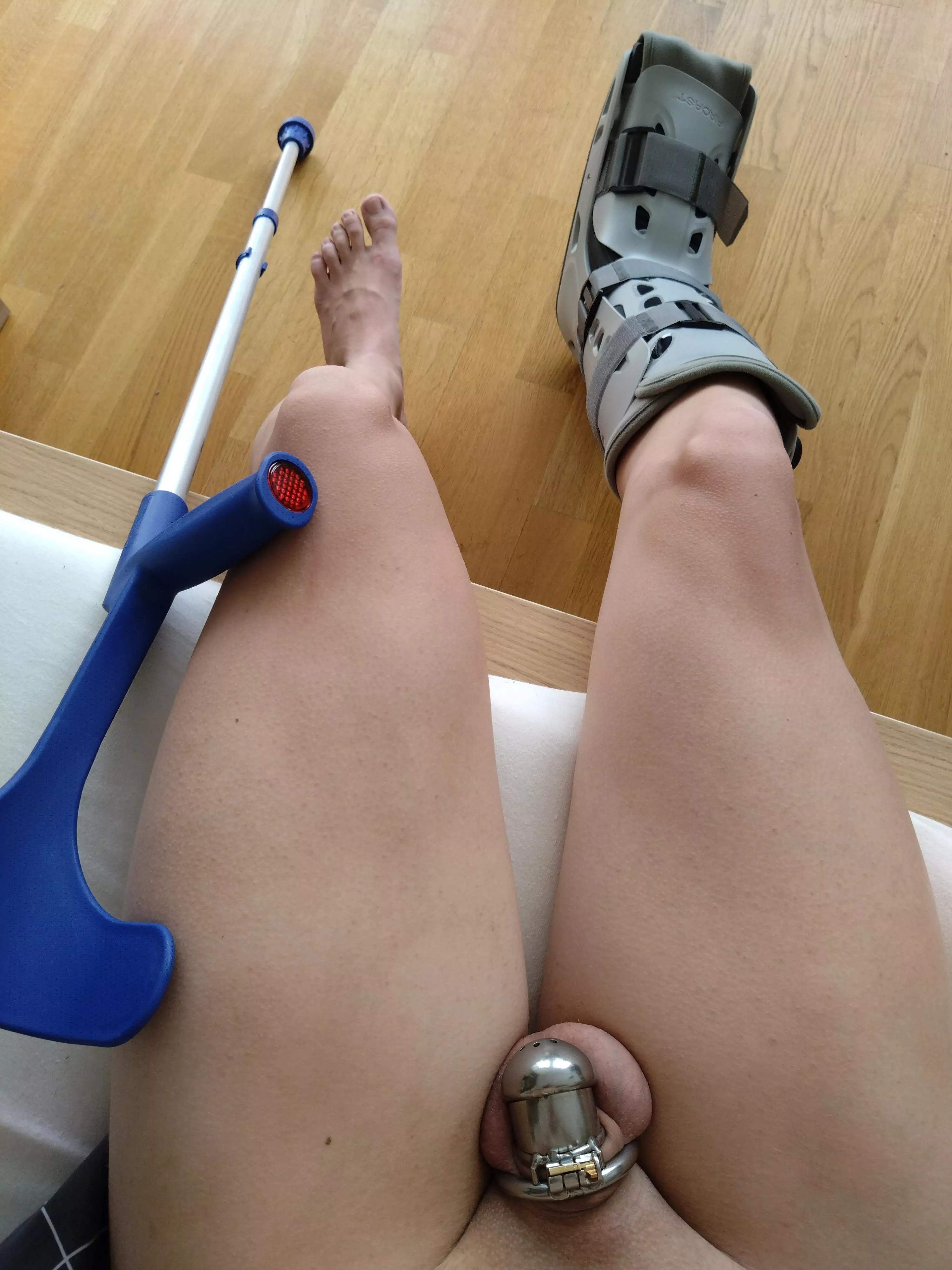 Broke ankle while locked posted by alec_boy_1999