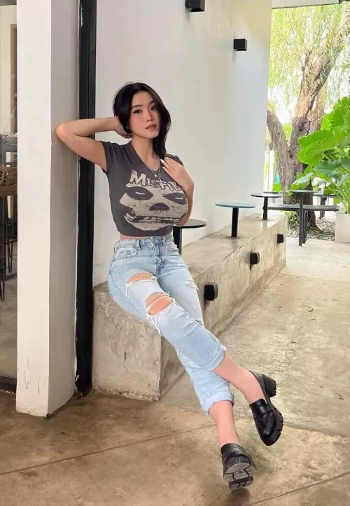 Busty Asian are my favorite 🙏 by m9a9r9i9u9s