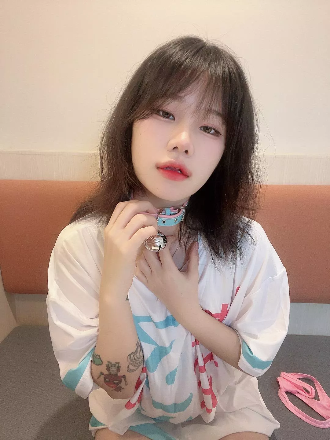 Can I fulfill your fantasies? posted by PhotoWorth