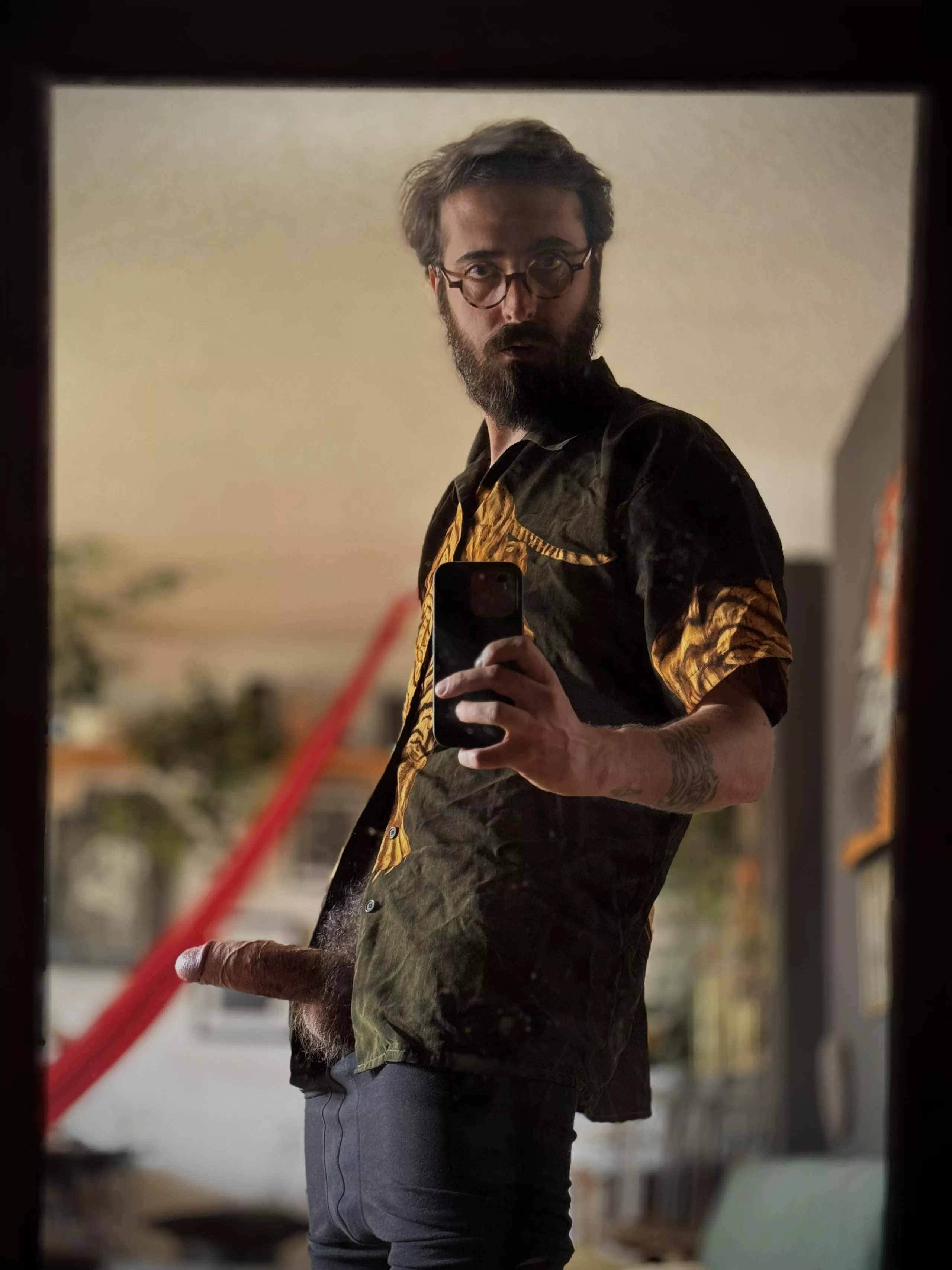 Couldn’t handle the temperature 🥵 posted by zeropapercom