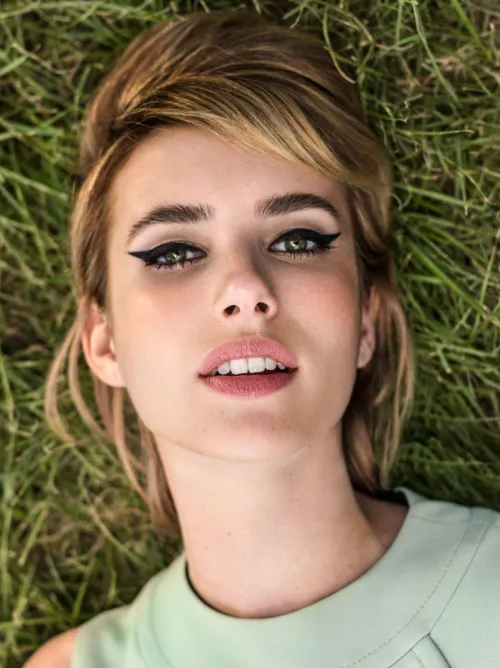 Emma Roberts by Brilliant-Contest-30