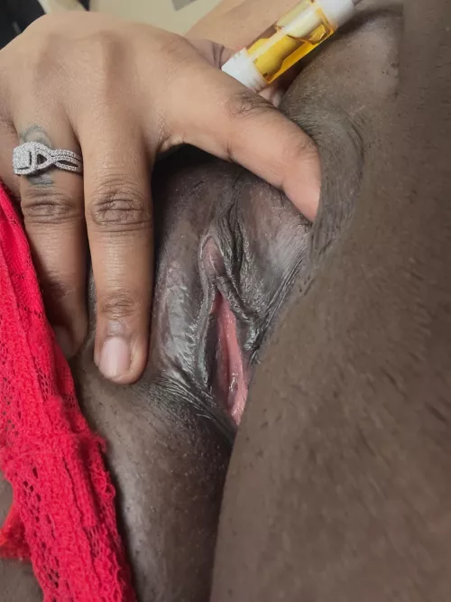 (F) high af & needing my pussy eaten  by tatted_blasian253