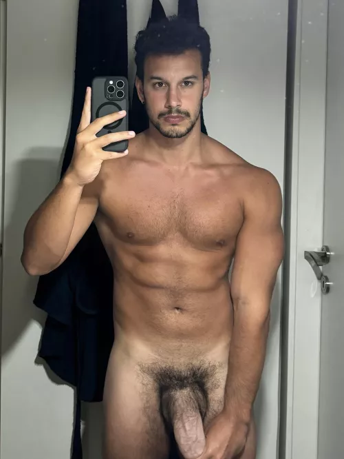 F*CK IT sending dick pics and videos from my gallery to everyone who says hi [25] by Own-City-1936