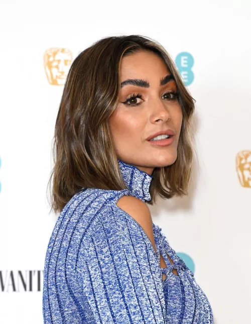 Frankie Bridge  by Hallow33n78