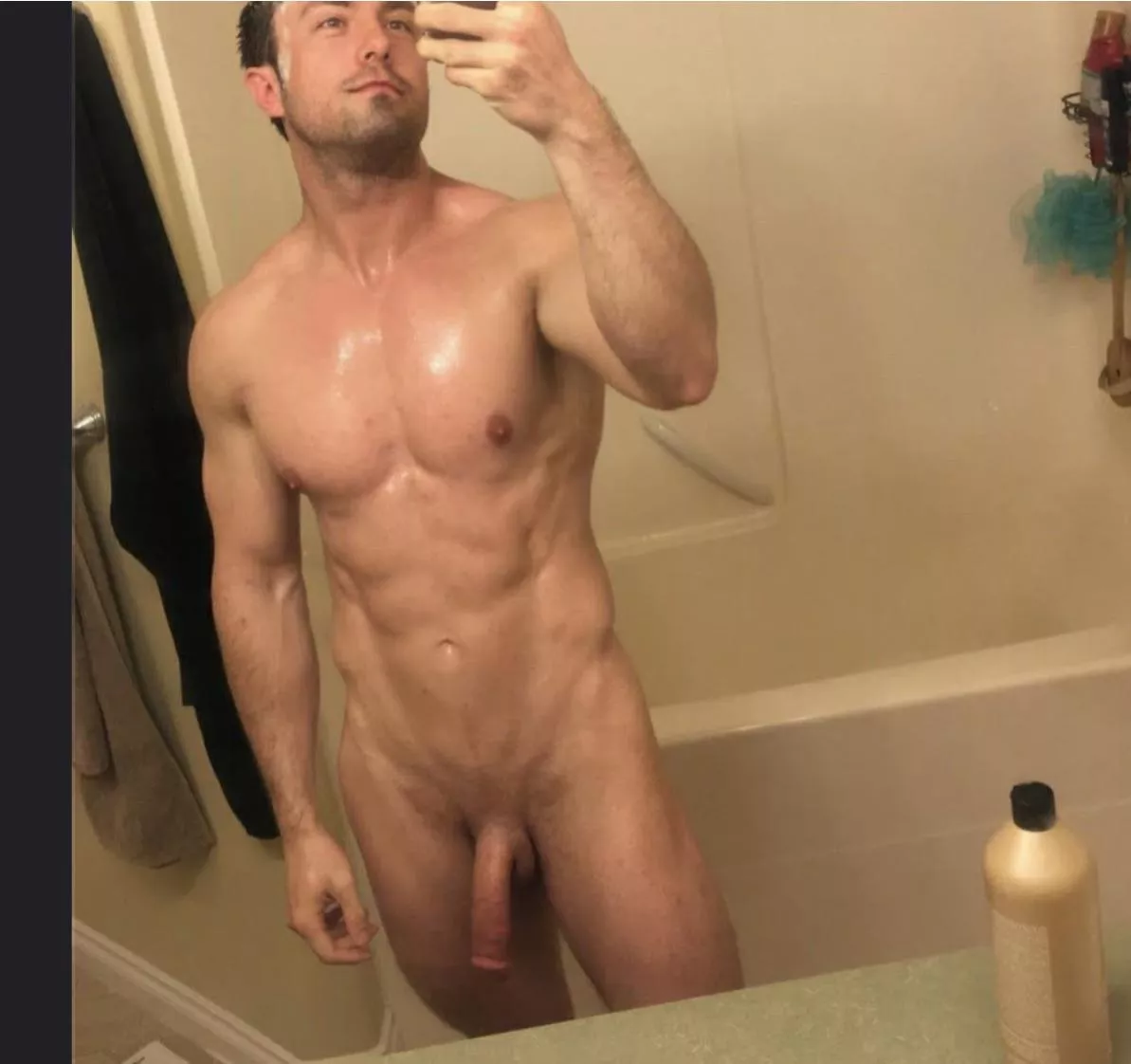 Growers (and) Showers Welcome? posted by BooksandBiceps