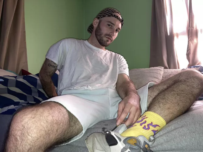 Having a chill day at home by Downlowbottom1