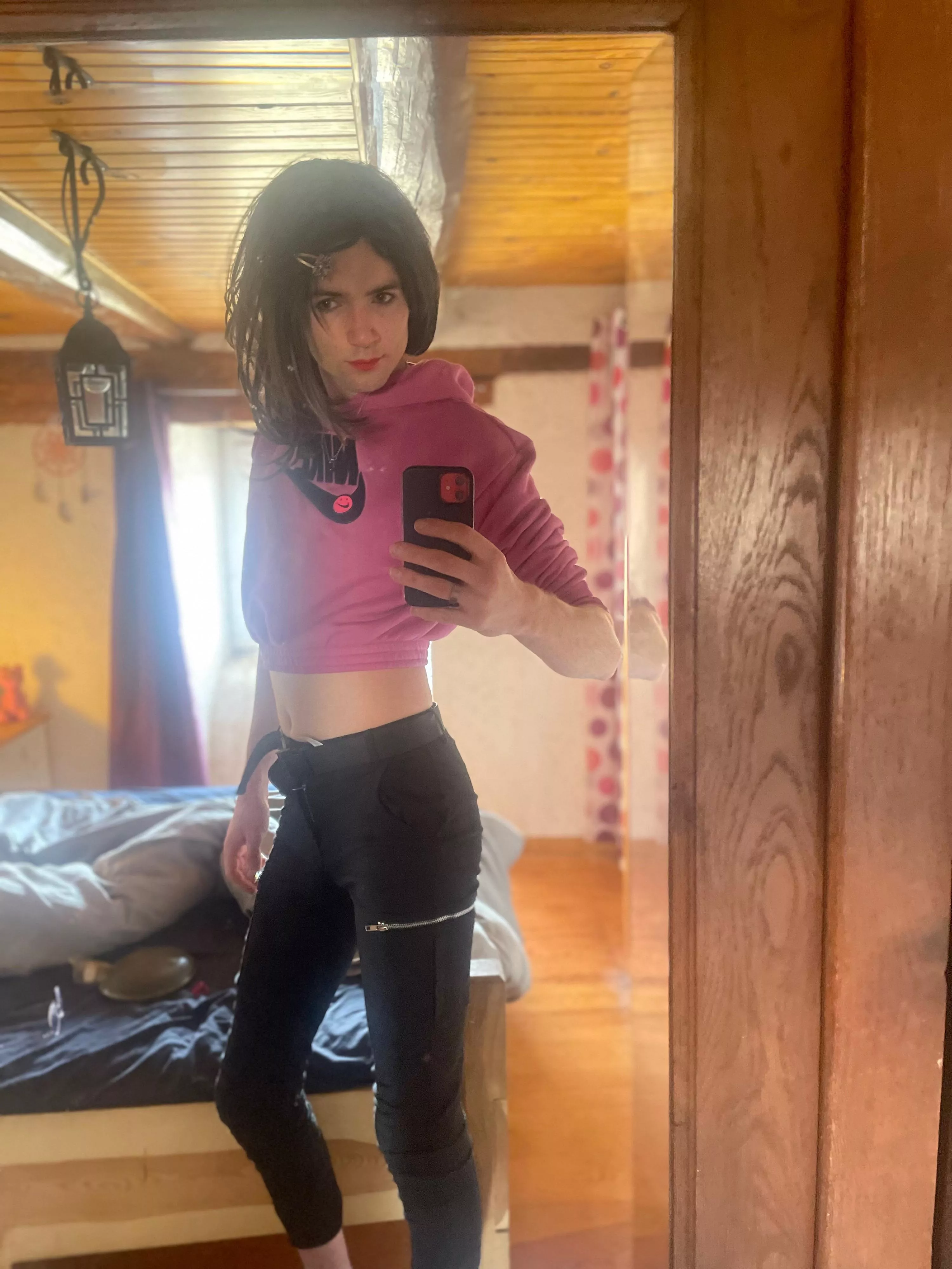 Hey boys posted by Powerful_Gain7285