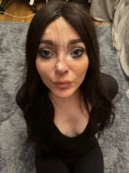 How to make a girl happy by x_piece_of_me