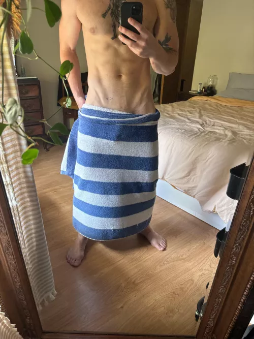 How’s dat V? by macflaudy