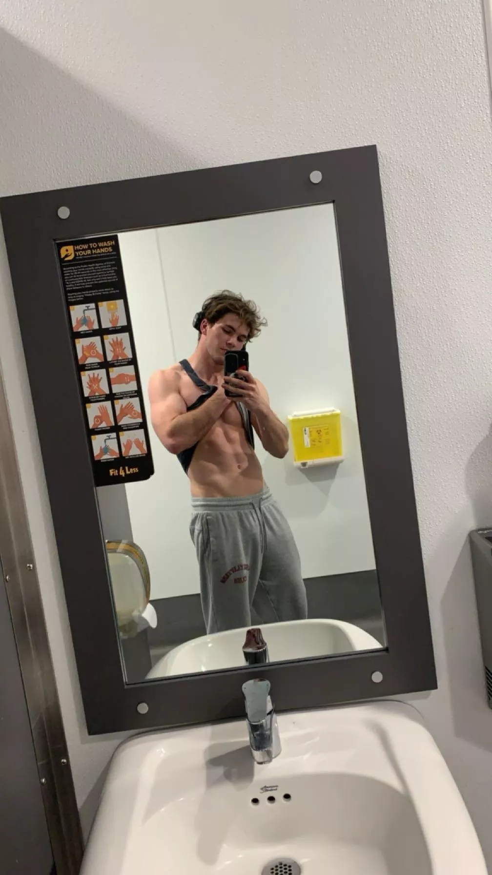 How’s ur day going (m) posted by spennygreen