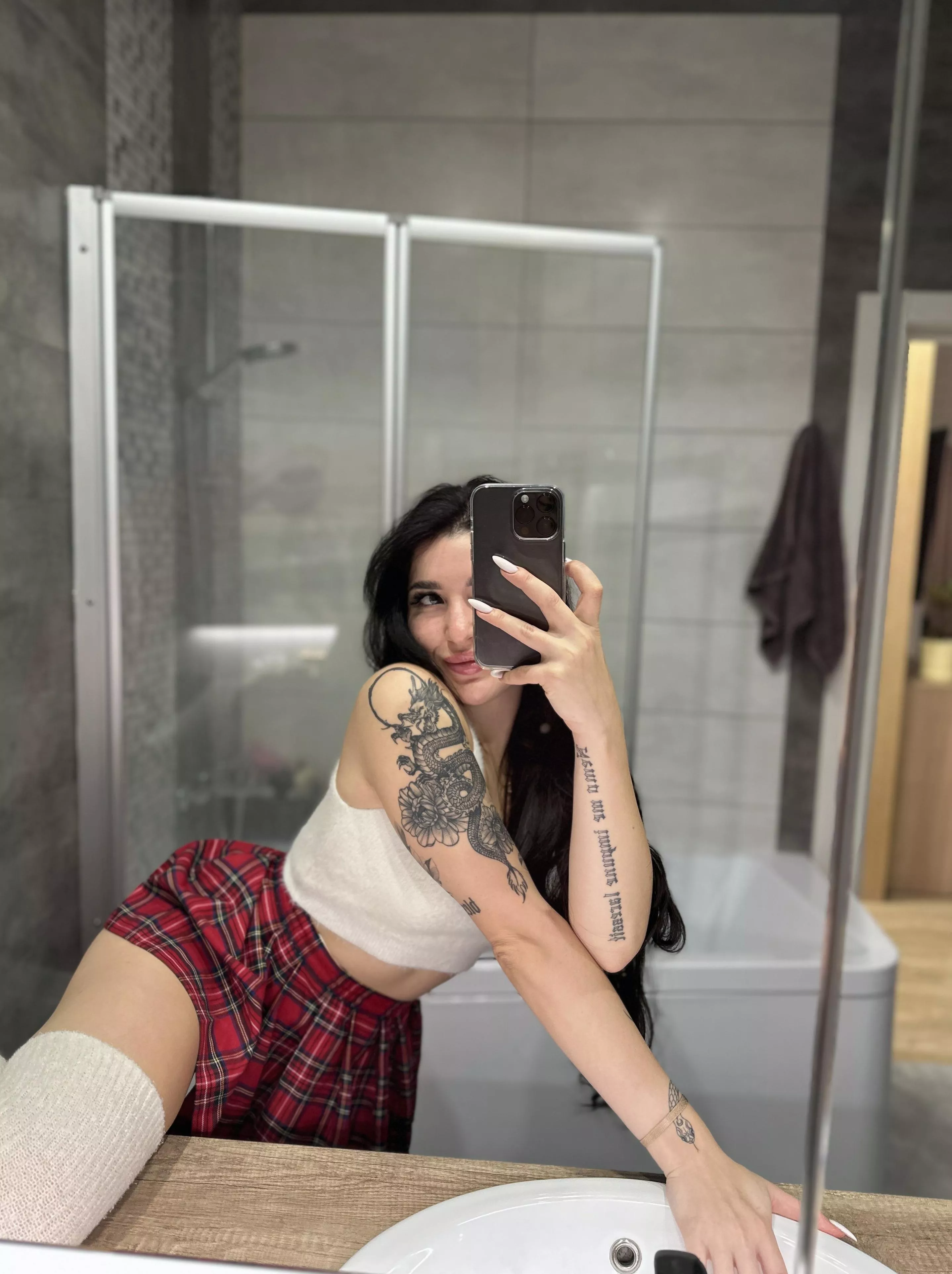 i could be your goth doll ;) posted by honeyaly