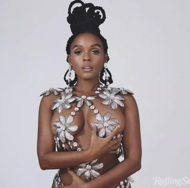 Janelle Monae posted by mingdomthiddling