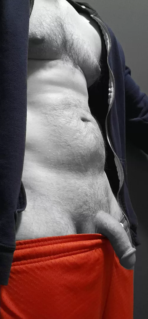 Just me hanging out by Drunklifter