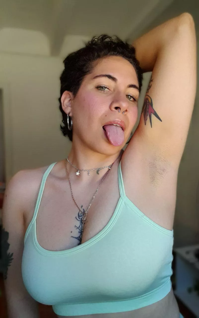 Lick them all babe  posted by KristenGrant96