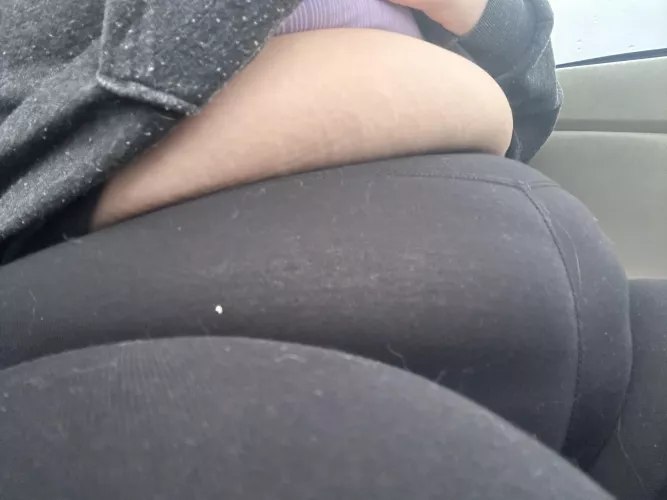 my clothes are getting so tight by guttslut