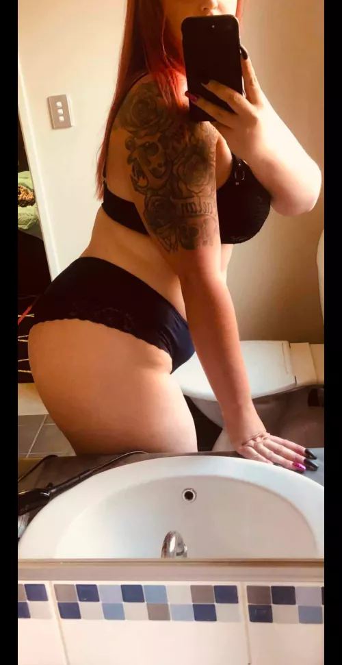 Peel these pants off by sheswet-heshard