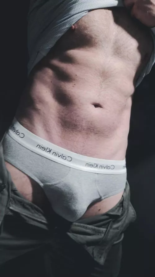 Quiet morning at the office by Turbulent_Iron8181