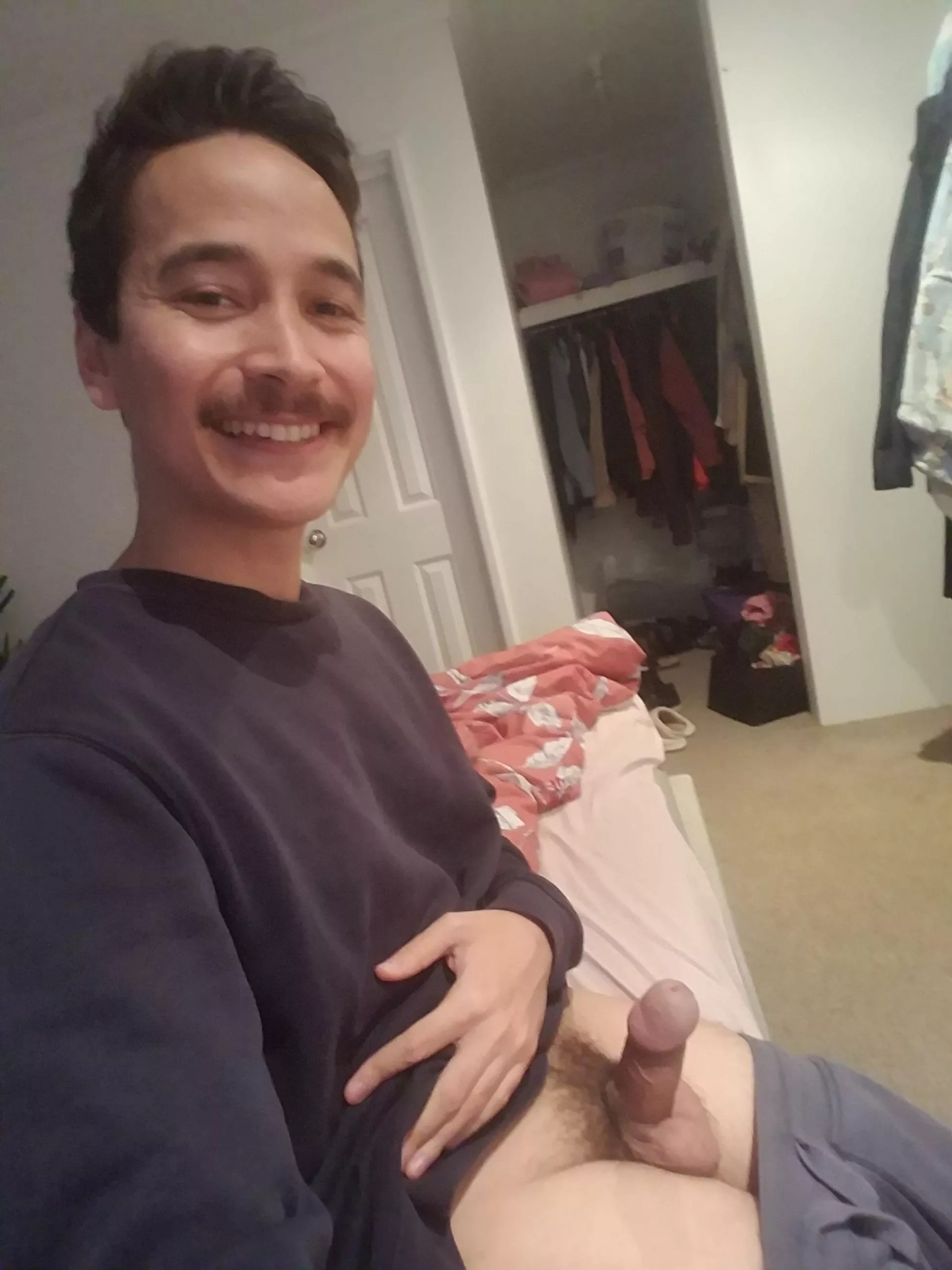 SO convinced me to bare it all, please be gentle 🙏 posted by cplofbeans