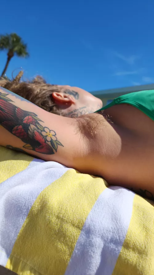 Soaking Up The Sun by misscheviblue