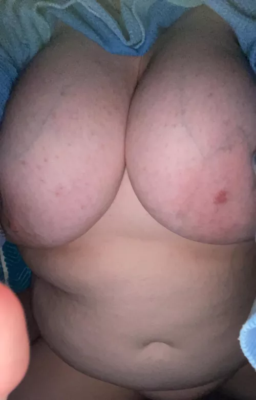 soo exhausted by Dreamer33x