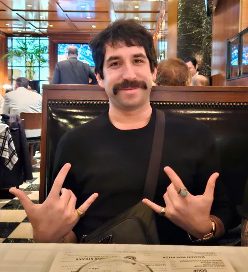 Tell me I'm pretty? 😇 by Sea_Set8716