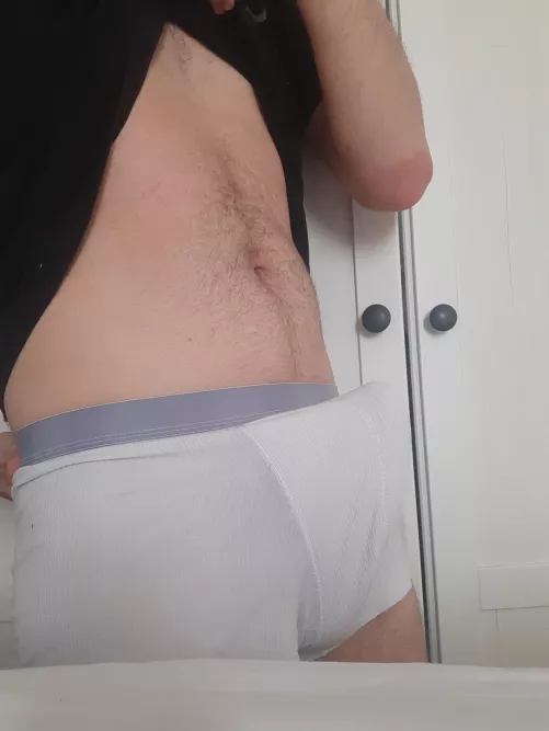 This guy always wakes up first by Mecsympa1