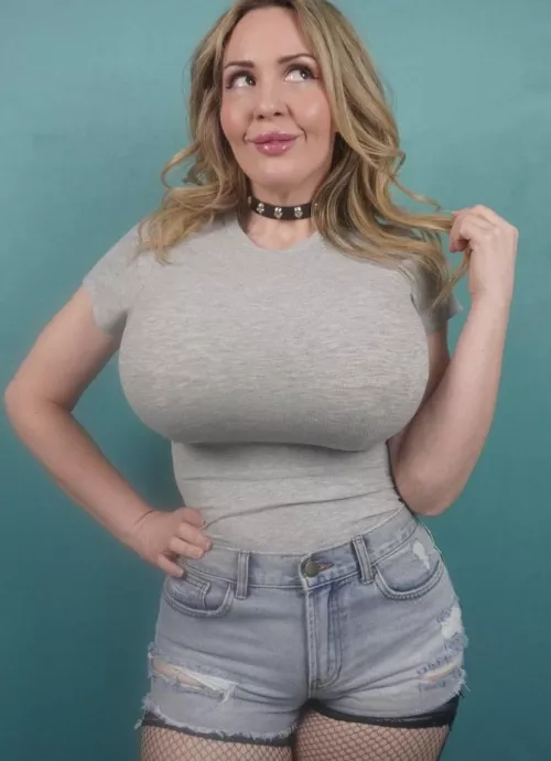 Tight grey top by jdevo91